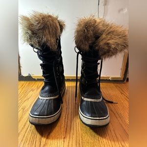 Sorel Women’s Joan Of Arctic, Black Waterproof Winter Boots, Size 9